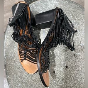 TOPSHOP black strap heal wedge size 7